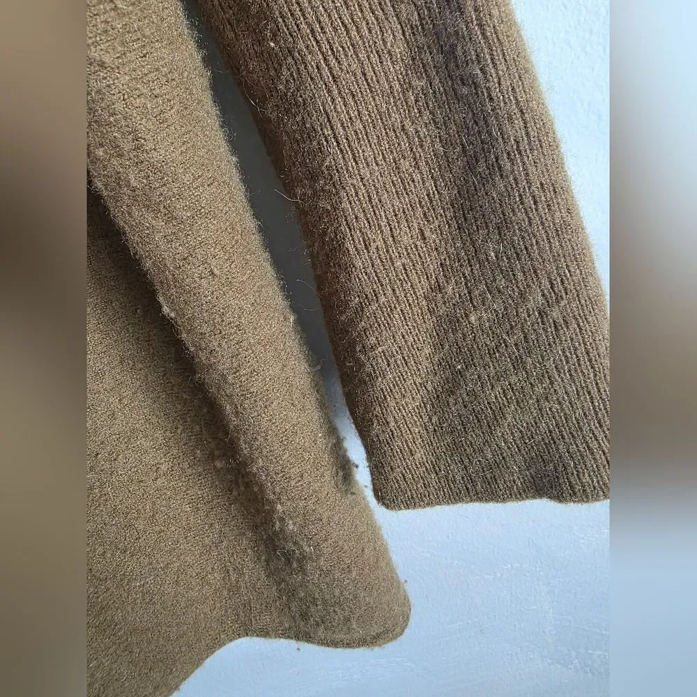 Garnet Hill Olive Color Turtleneck Sweater Wool Cashmere blend Kangaroo Pkt XL